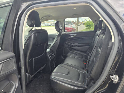 2018 Ford Edge Titanium