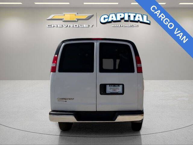 2024 Chevrolet Express 2500