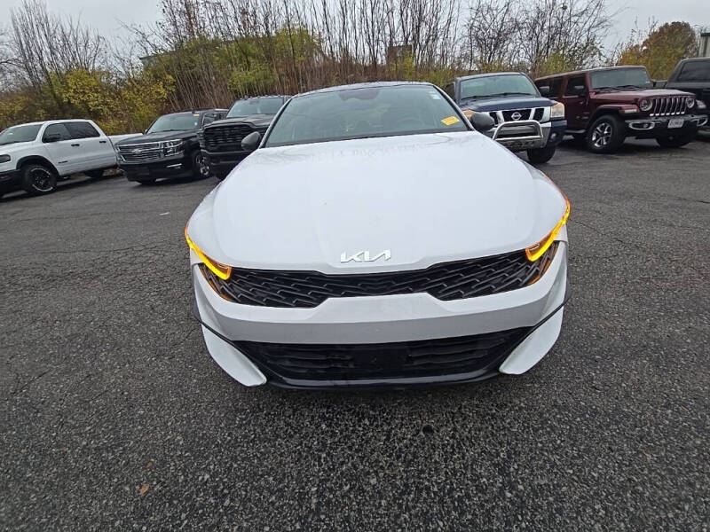 2023 Kia K5