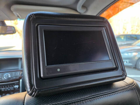 2013 Nissan Pathfinder Platinum