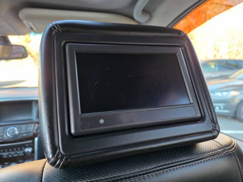 2013 Nissan Pathfinder Platinum