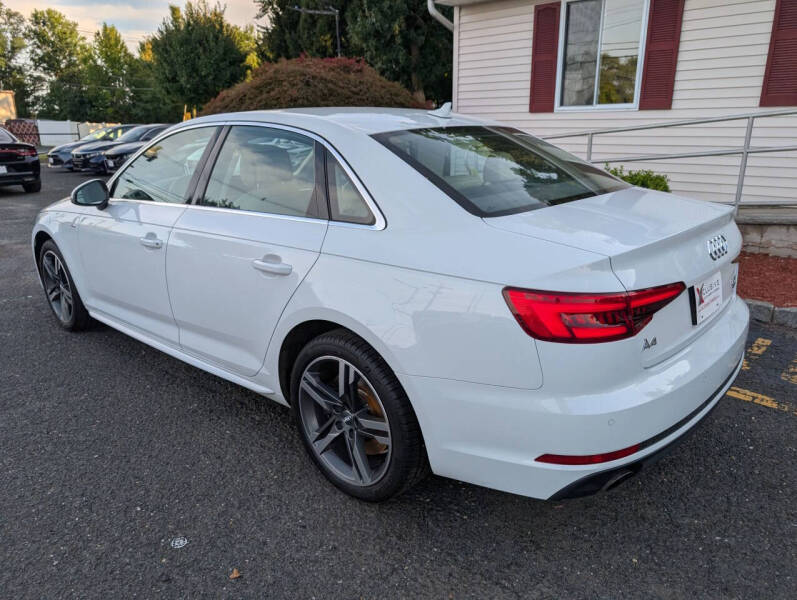 2017 Audi A4 2.0T quattro Premium Plus