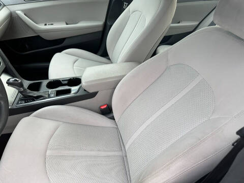 2015 Hyundai Sonata SE