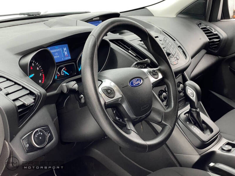 2015 Ford Escape S