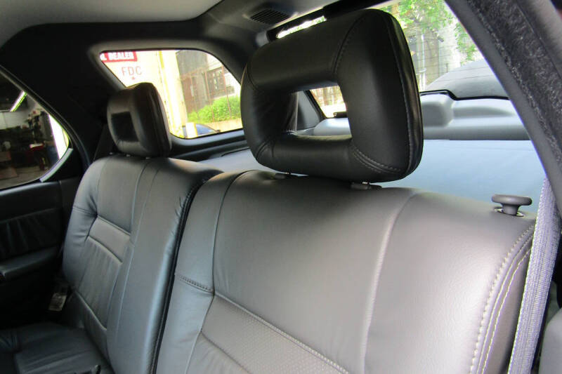 1998 Isuzu Rodeo LS