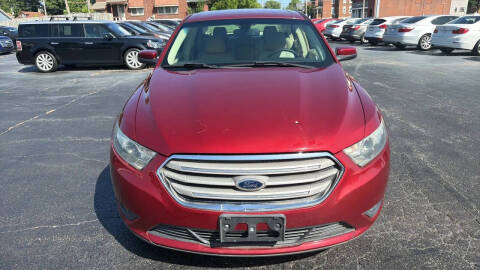 2013 Ford Taurus SEL