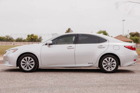 2013 Lexus ES 300h