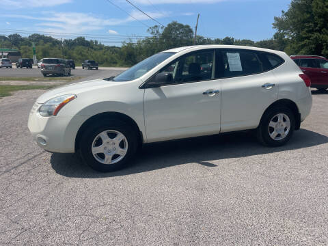 2010 nissan rogue white