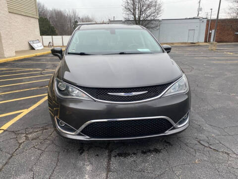 2019 Chrysler Pacifica Touring Plus