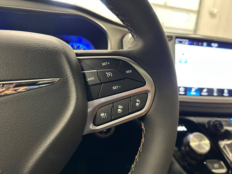 2026 Chrysler Pacifica Pinnacle