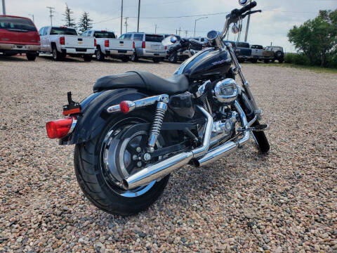 2005 Harley-Davidson Sportster 1200 Custom