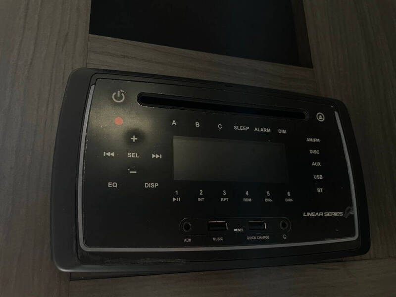 2021 Genesis Supreme