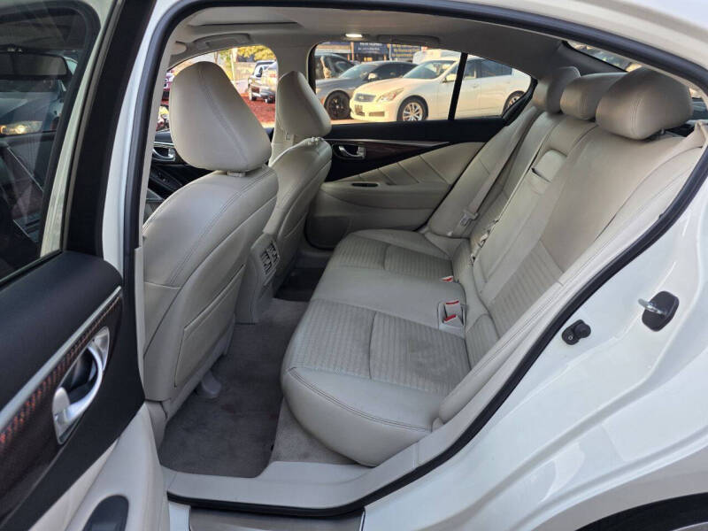 2017 Infiniti Q50 Red Sport 400