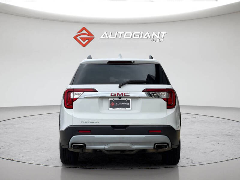 2021 GMC Acadia SLT