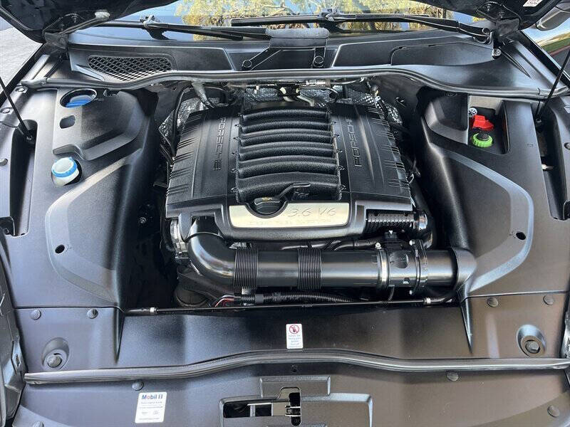 2017 Porsche Cayenne