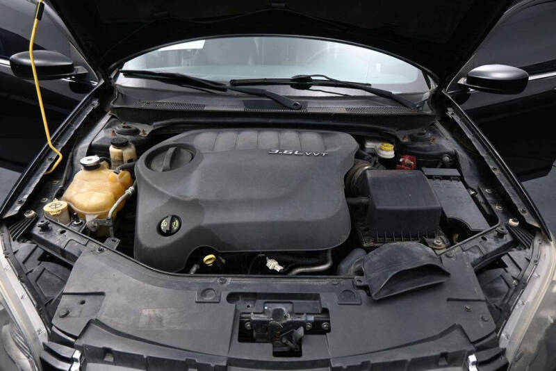 2013 Chrysler 200 Limited