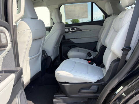 2026 Ford Explorer Platinum