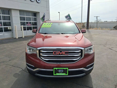 2017 GMC Acadia SLE-2