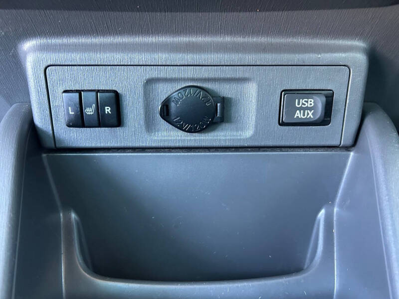 2012 Toyota Prius v Five