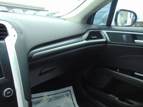 2014 Ford Fusion Hybrid SE