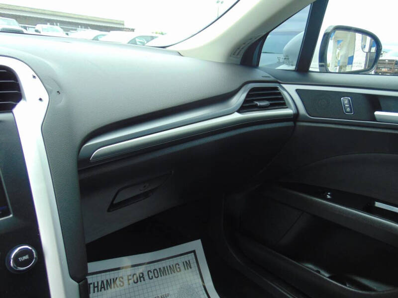 2014 Ford Fusion Hybrid SE