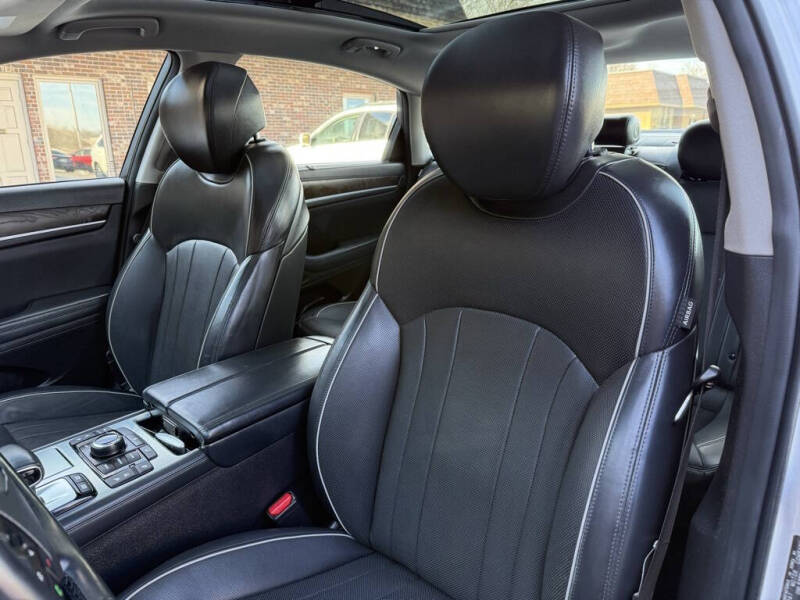 2018 Genesis G80
