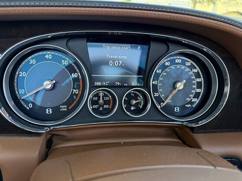 2015 Bentley Continental 33