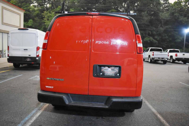 2020 Chevrolet Express 2500