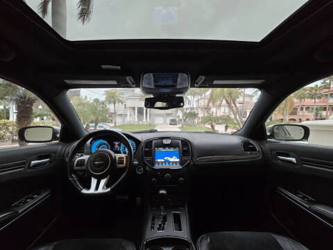 2012 Chrysler 300 SRT8