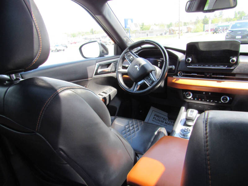 2022 Mitsubishi Outlander