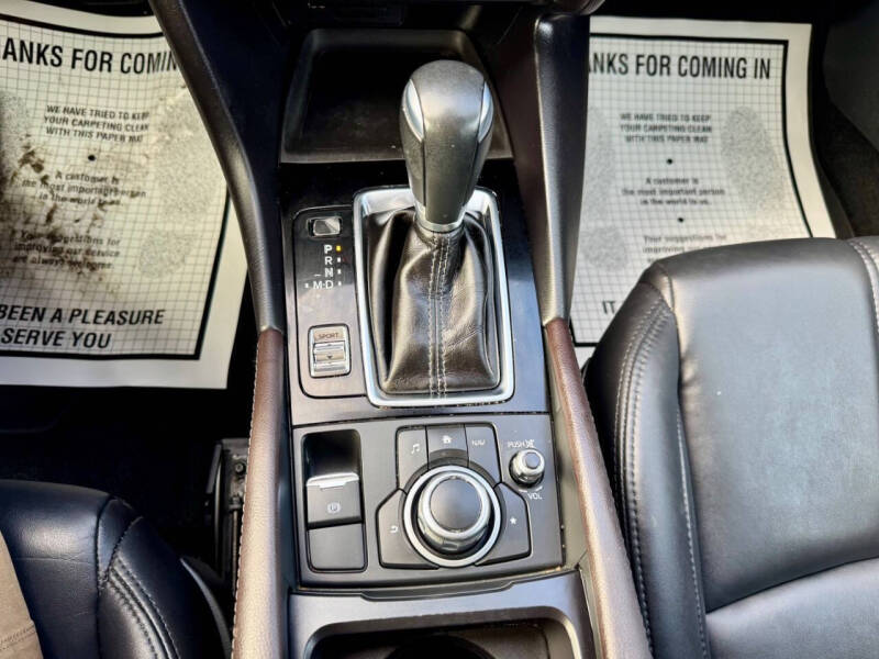 2018 Mazda MAZDA3 Touring