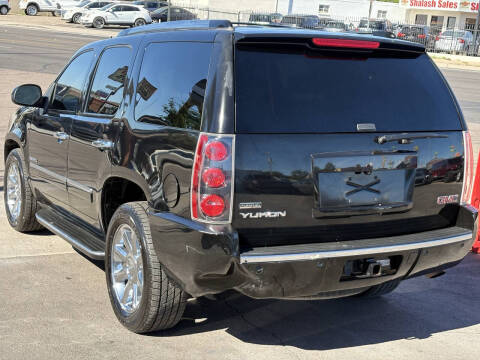 2010 GMC Yukon Denali