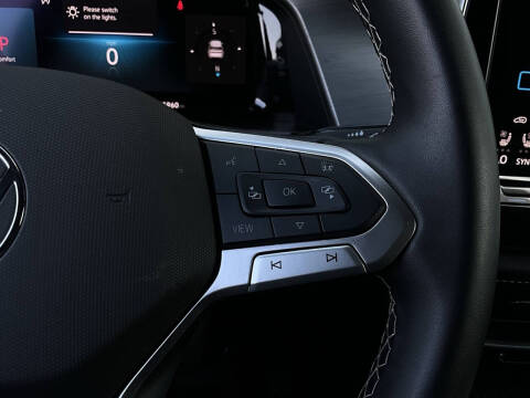 2025 Volkswagen Atlas Cross Sport SE 4Motion