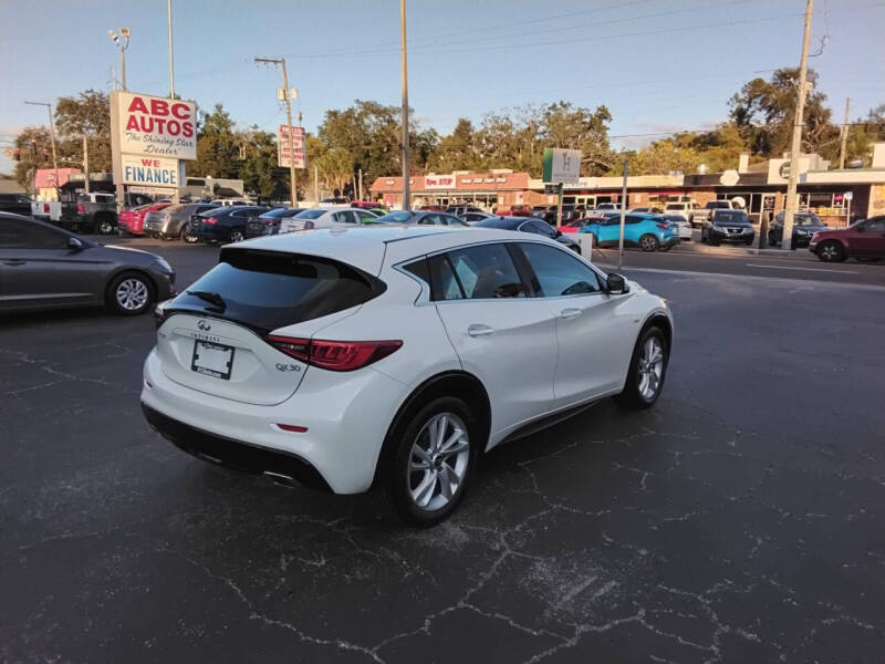 2018 Infiniti QX30