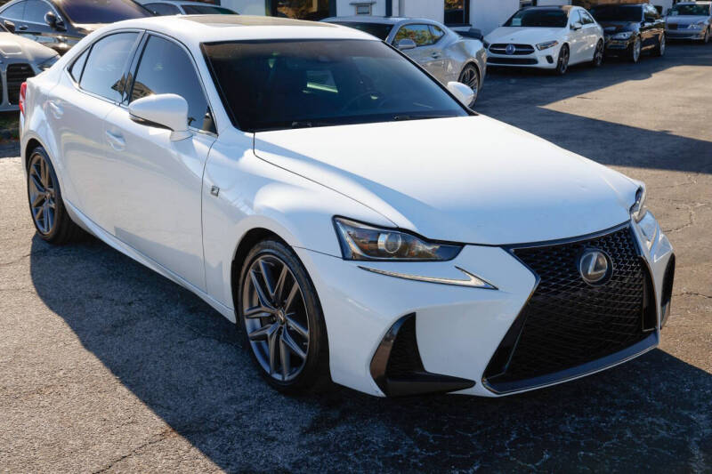 2019 Lexus IS 300