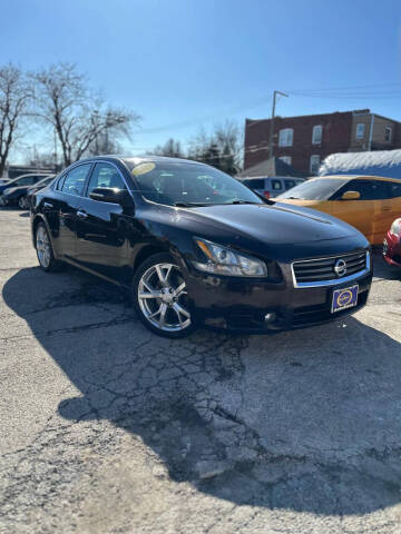 2012 Nissan Maxima for sale at AutoBank in Chicago IL