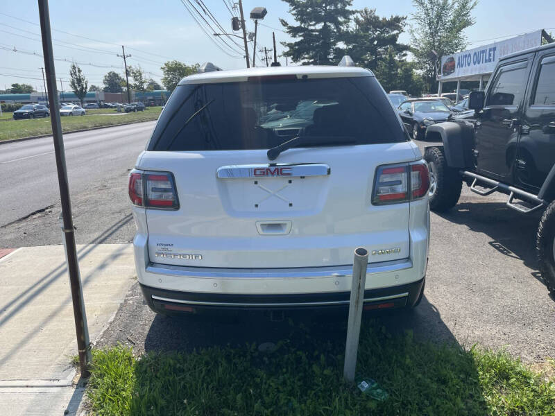 2016 GMC Acadia SLT-1