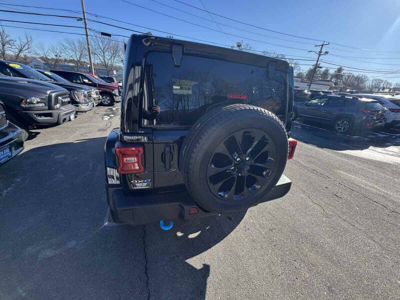 2023 Jeep Wrangler Sahara 4xe