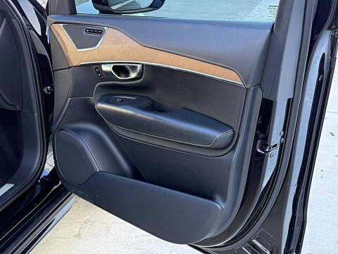 2018 Volvo XC90 T6 Inscription