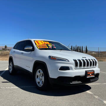 2017 Jeep Cherokee for sale at Valdez Auto Sales in Gonzales CA