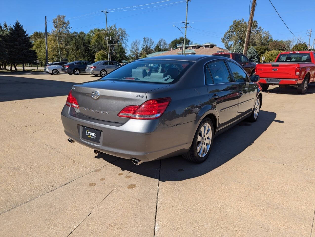 2005 Toyota Avalon for sale at TAC Auto Sales in Kankakee, IL