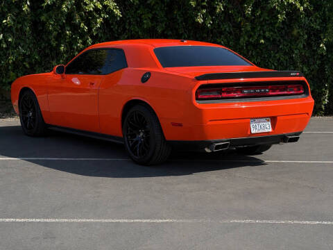 2009 Dodge Challenger SRT8