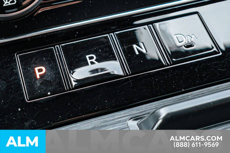 2025 Nissan Armada SL