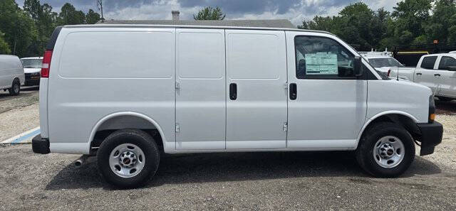 2025 GMC Savana 2500
