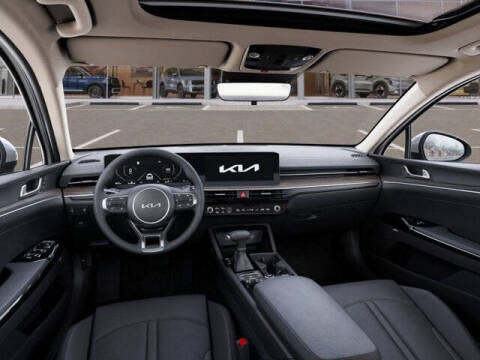 2025 Kia K5 EX