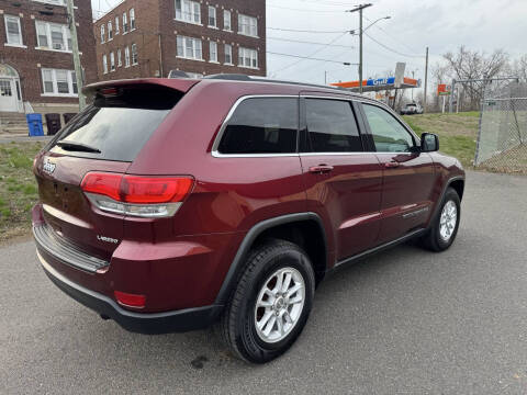 2019 Jeep Grand Cherokee Laredo E