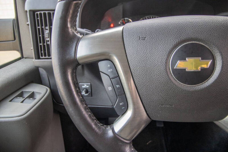 2017 Chevrolet Express LT 3500