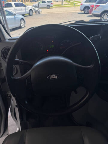 2013 Ford E-Series E-250