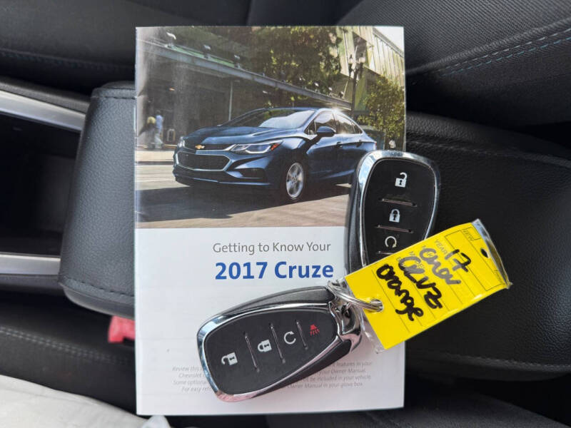 2017 Chevrolet Cruze LT Auto