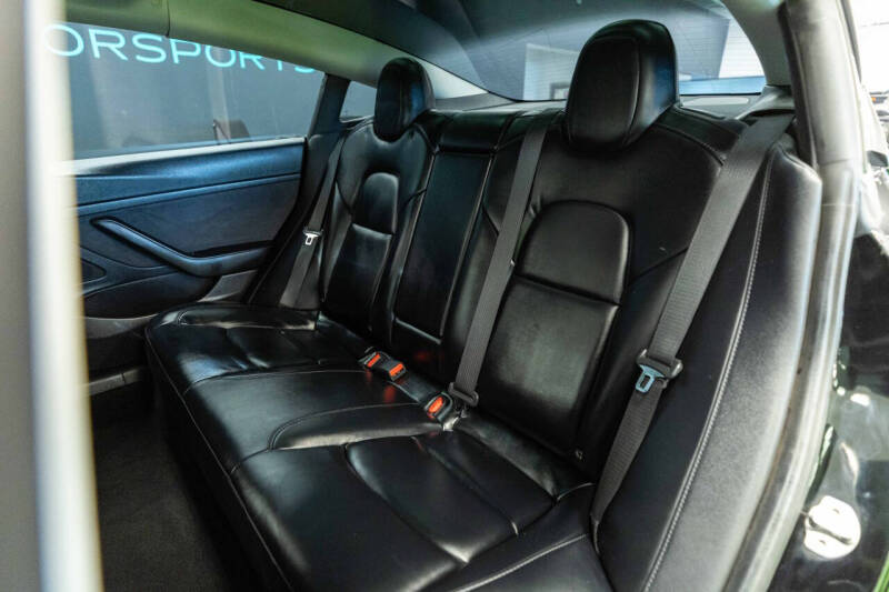 2021 Tesla Model 3 Standard Range Plus